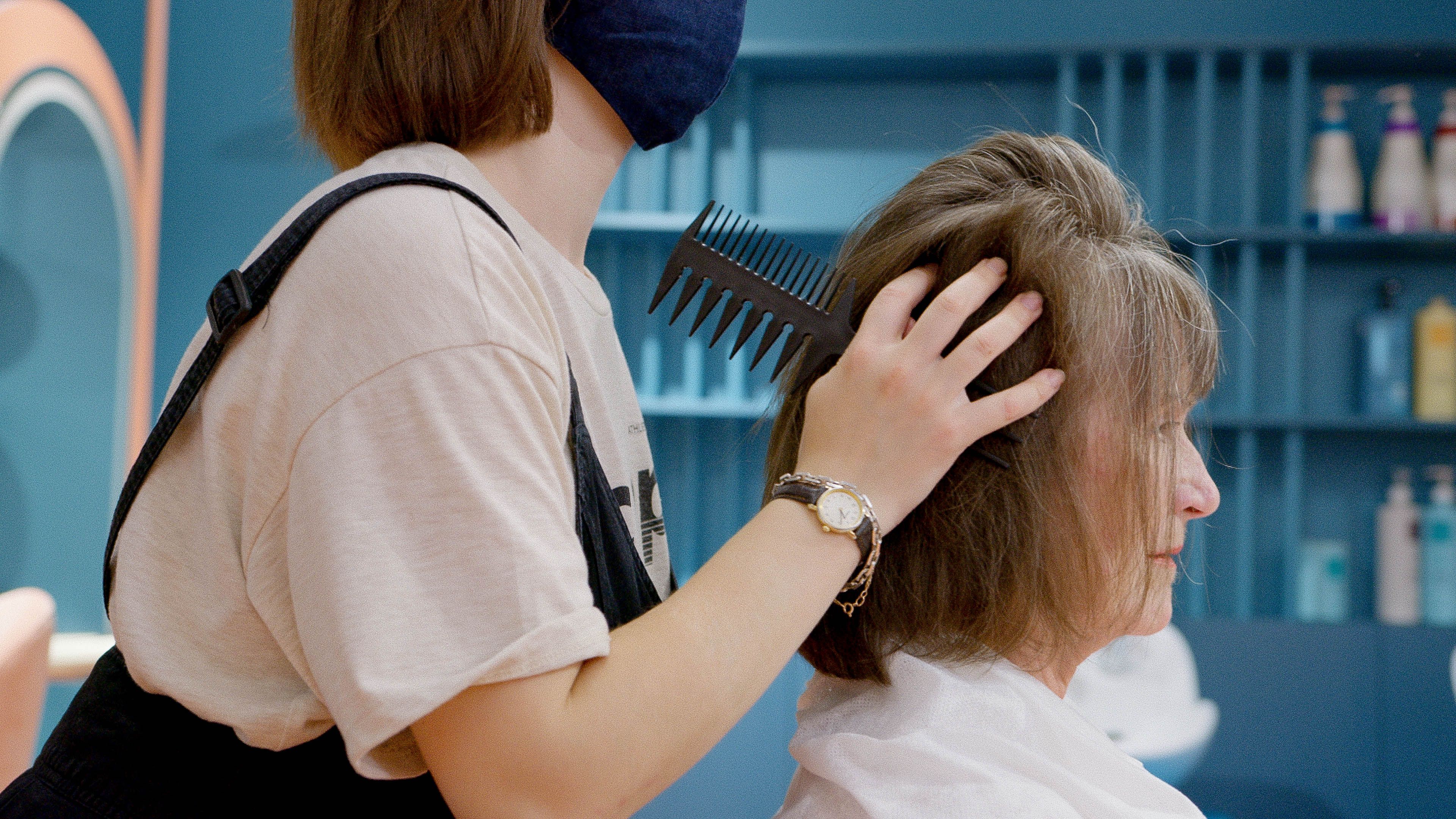 Bangs Trimming And Face-Framing